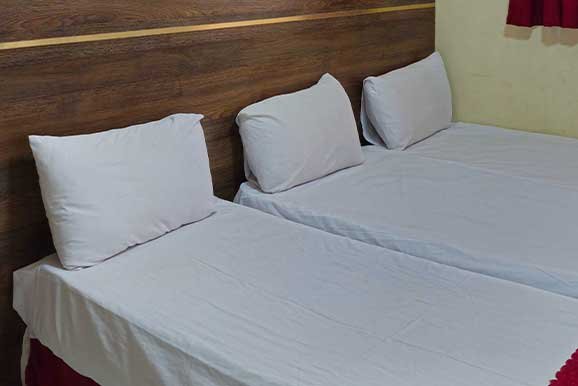 هتل آپارتمان پرنده سفید مشهد