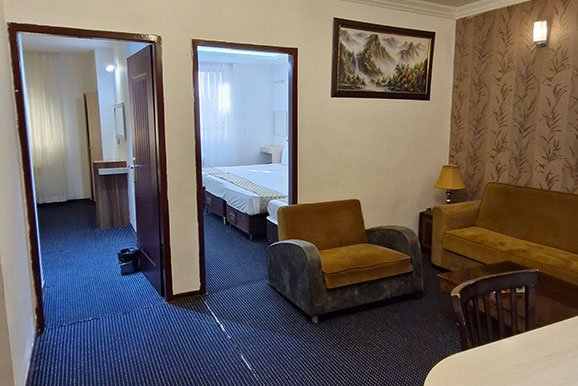 هتل آپارتمان زمرد مشهد