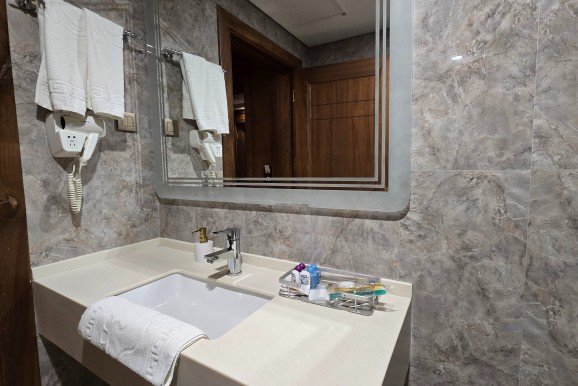 هتل رونا مشهد