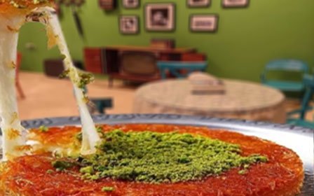 کافه لاله زار مشهد: کنافه استانبولی در دنج ترین کافه مشهد